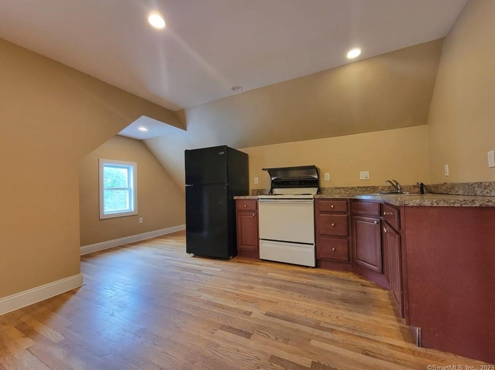 28 Vance St #3, New Britain, CT 06052