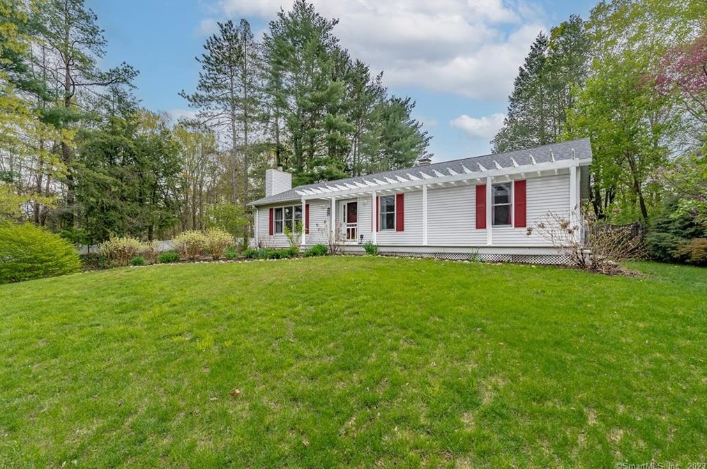 12 Maple Hill Dr, Granby, CT 06035
