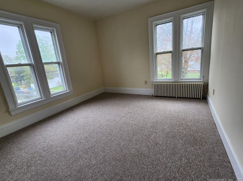 37 Lincoln Ave #3, Norwich, CT 06360