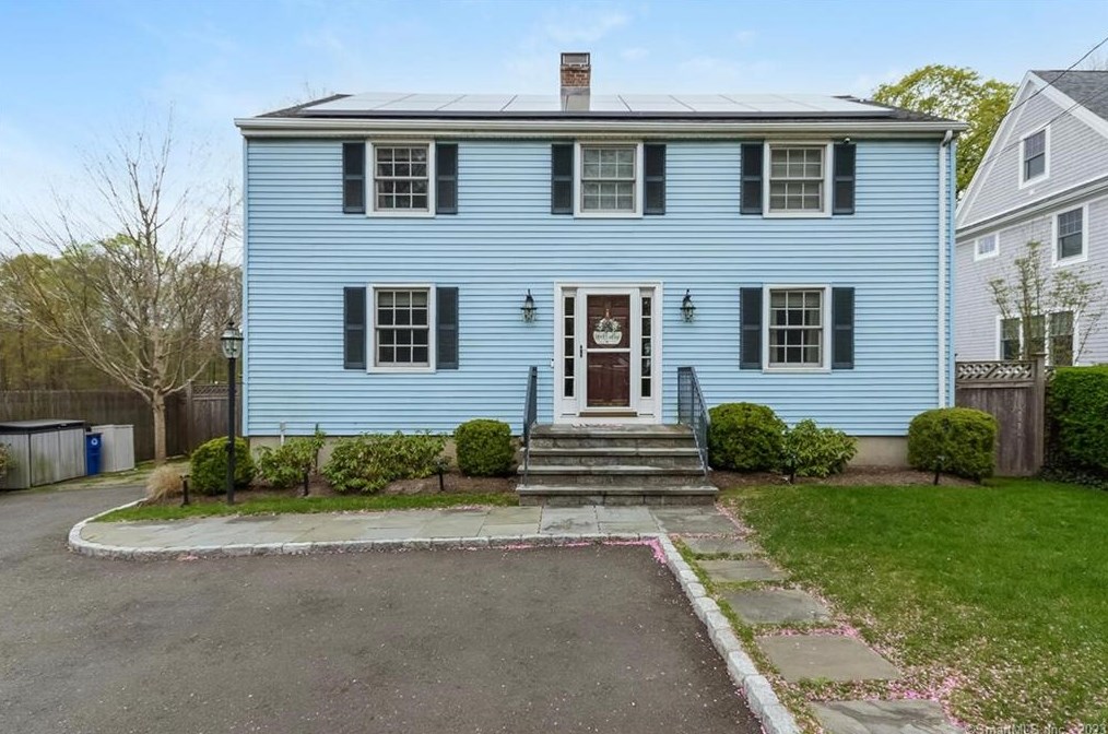89 Noroton Ave, Tokeneke, CT 06820