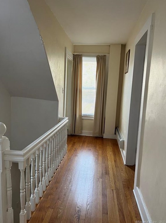 107 Bunker Ave, Meriden CT  06450-3331 exterior