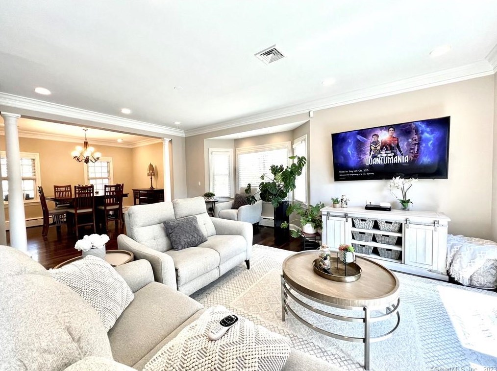 171 E Village Rd, Upper Stepney, CT 06468
