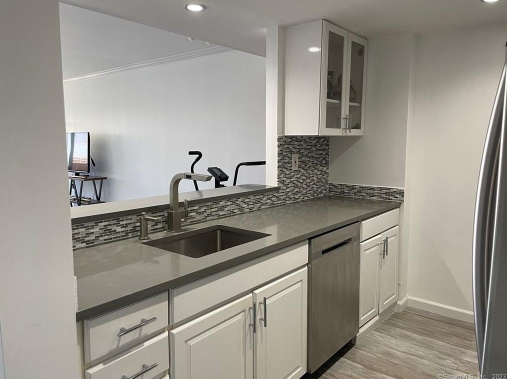 127 Greyrock Pl #1204, Stamford, CT 06901