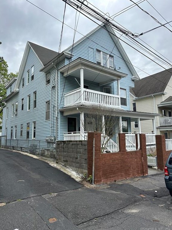 176 Chestnut Ave #2, Waterbury, CT 06710