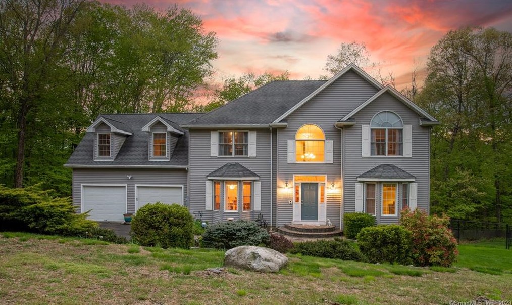 6 Sunrise Ln, Northville, CT 06776