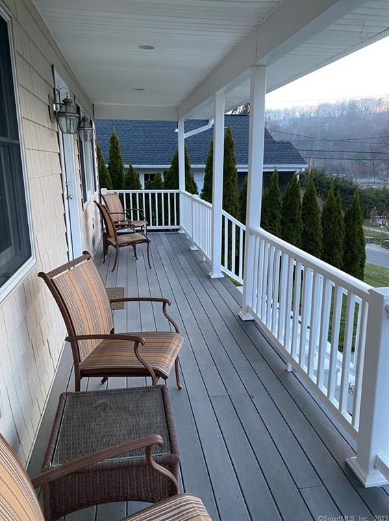 38 Lakeshore, Danbury, CT 06812 exterior