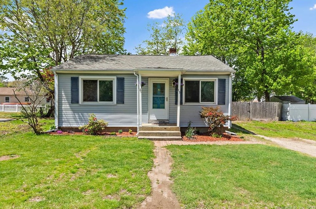 13 Spring, Gales Ferry, CT 06335