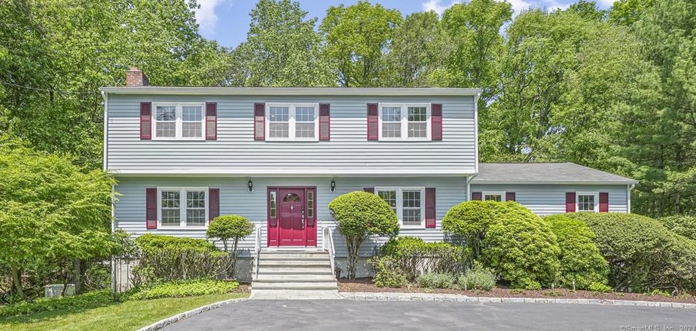 1 Salem Rd, Westport, CT 06880