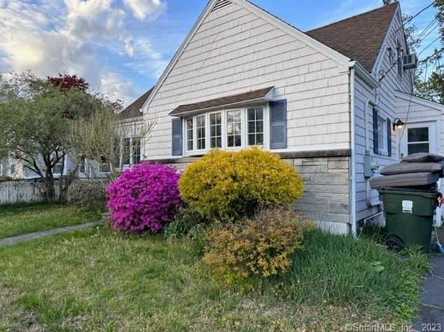 76 Arbor Terrace, Southport, CT 06890