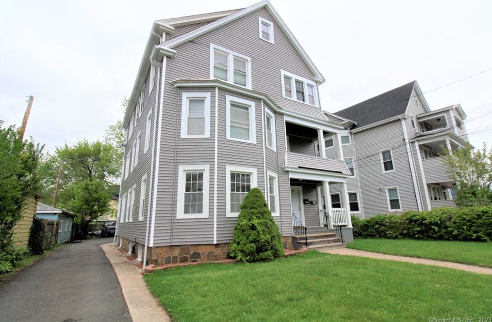 69 Kimball Dr #1, New Britain, CT 06051