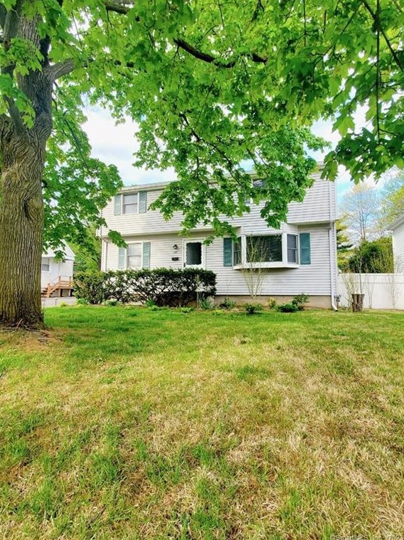 140 Waterbury Ave, Stamford, CT 06902