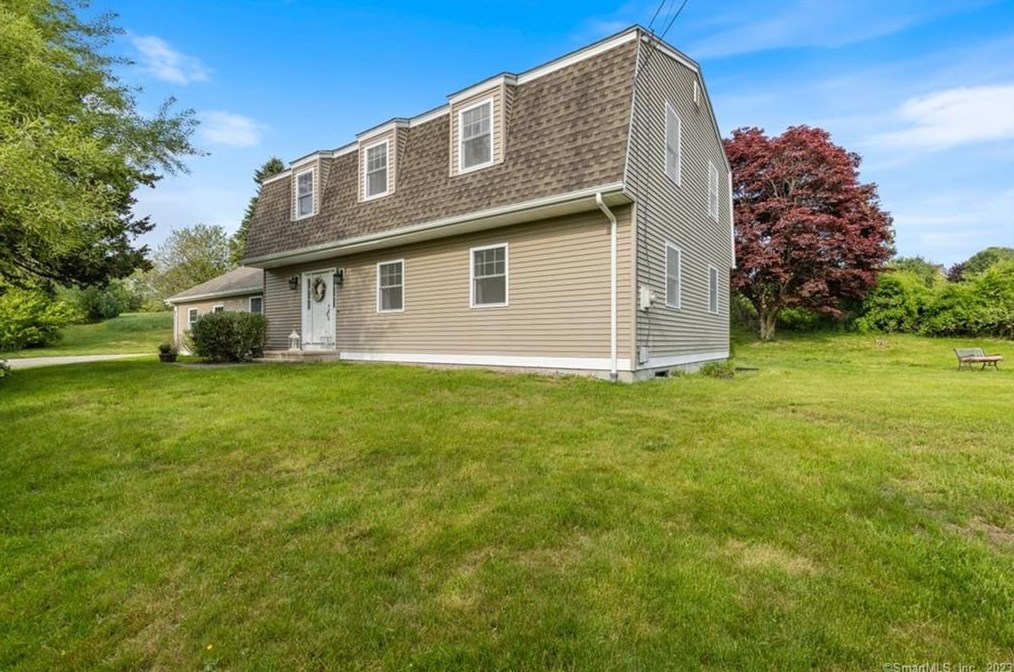 1382 Pequot Trail, Stonington, CT 06378