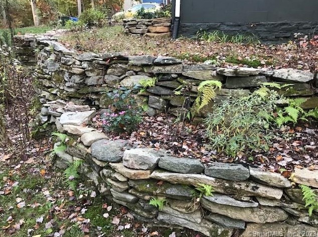 36 Cedar Swamp Rd, Tolland CT  06084-3608 exterior