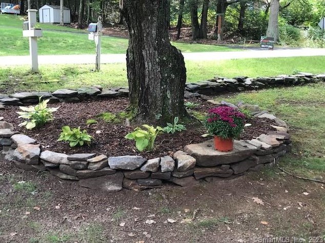 36 Cedar Swamp Rd, Tolland CT  06084-3608 exterior