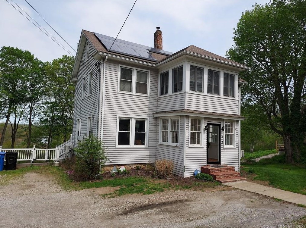 26 Middlesex Ave, Chester, CT 06412