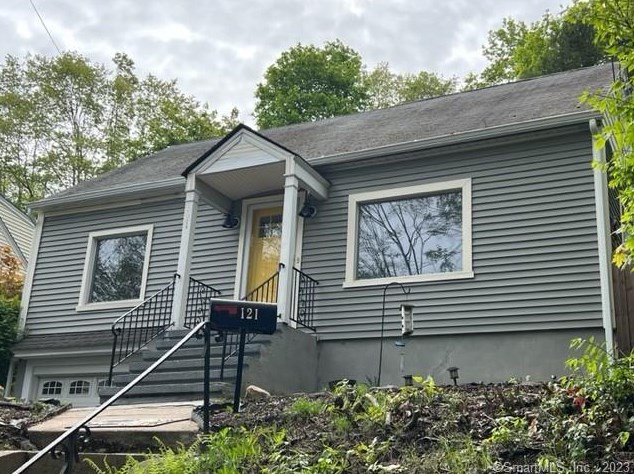 121 Locust St, Union City, CT 06770