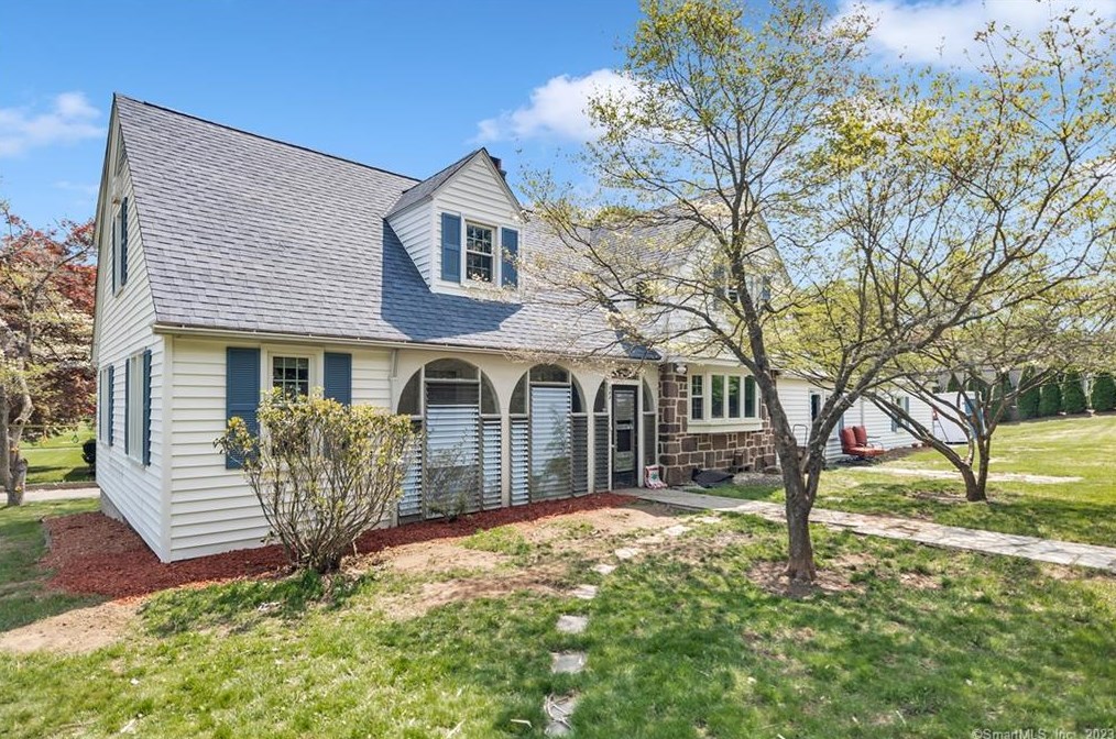 588 Lincoln St, New Britain, CT 06052