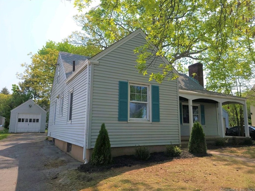 49 Norman St, Manchester, CT 06040