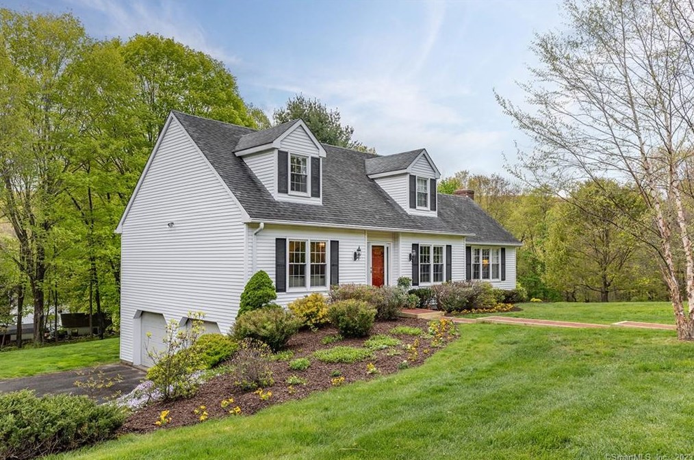 4 High Trail, Northville, CT 06776