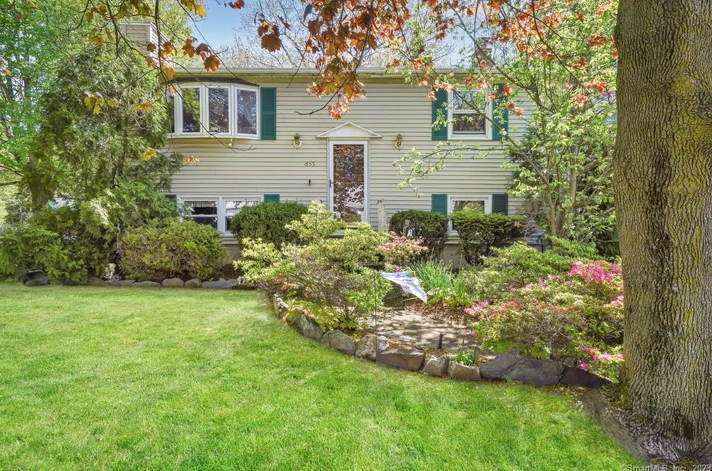 655 Merwin Ave, Milford, CT 06460