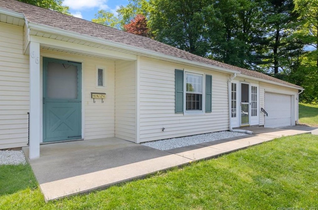 66 Cindy Ln, Kensington, CT 06037