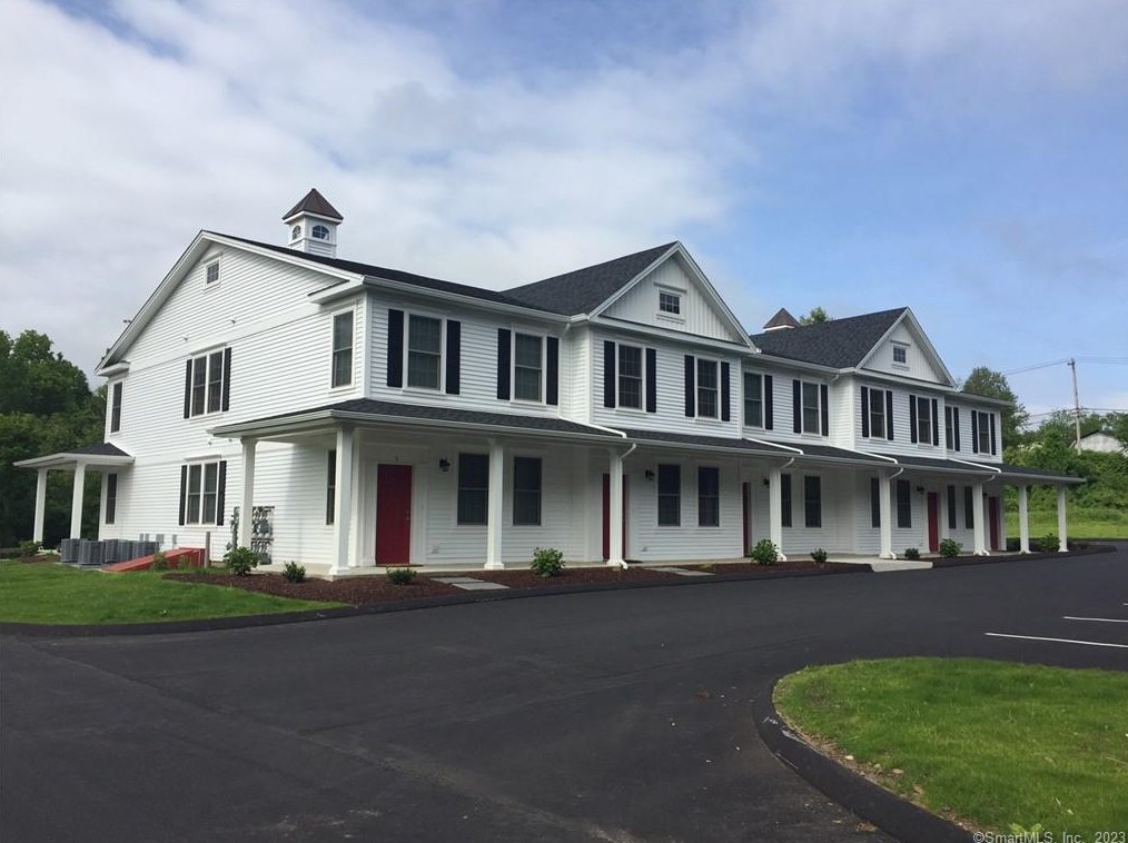 2772 Boston Post Rd #8, Guilford, CT 06437