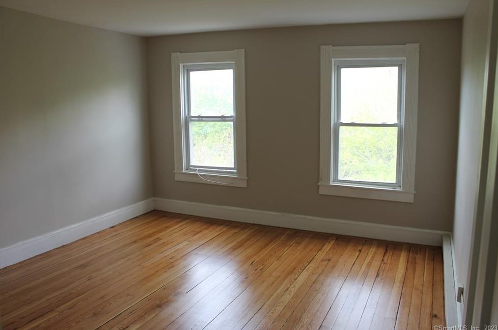 6 Beech Dr #7, Norwich, CT 06360