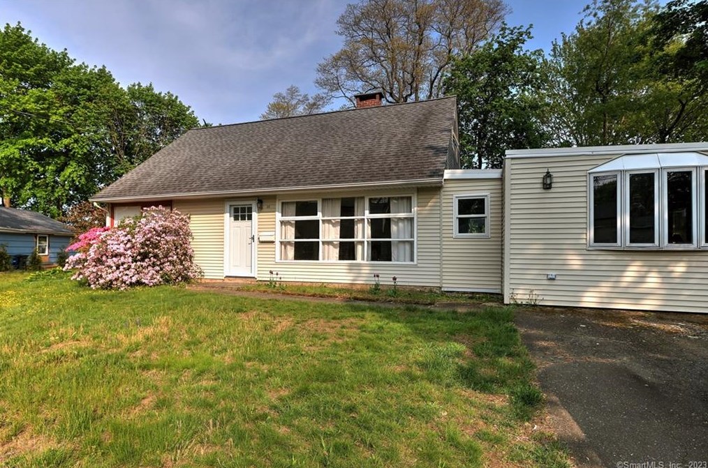 46 Hazelwood Terrace, Stratford, CT 06614