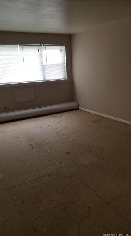 33 Dunlay St #13, New Britain, CT 06051
