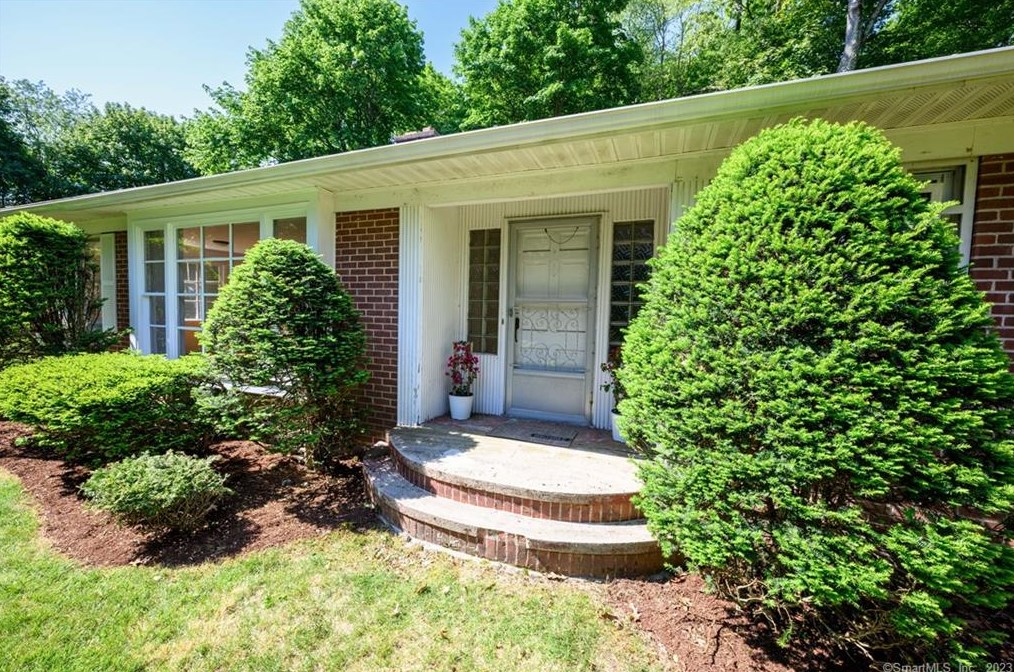 210 Wilson Rd, Orange, CT 06477