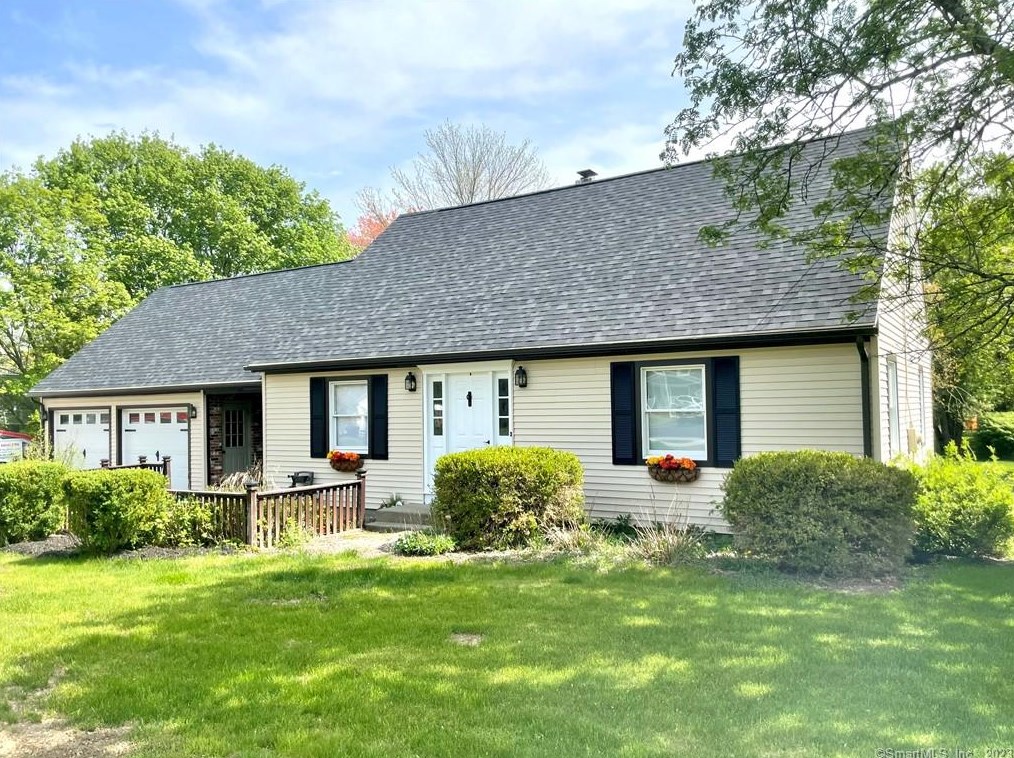 41 Bunny Ln, Brooklyn, CT 06234