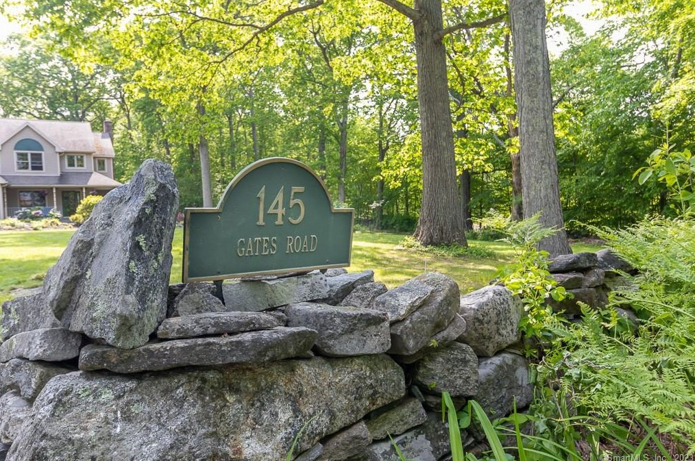 145 Gates Rd, Exeter, CT 06249