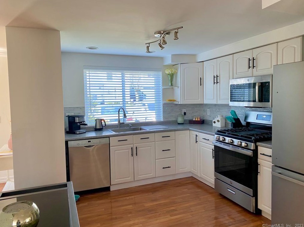 14 Valley Run Dr Unit 14, Cromwell, CT