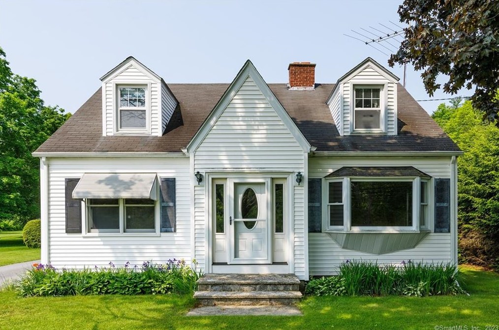 727 Upper Maple St, Killingly, CT 06239