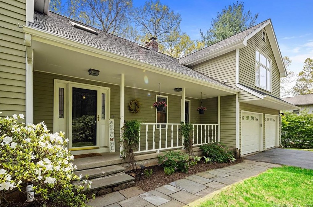 23 Briar Hill, Unionville, CT 06085