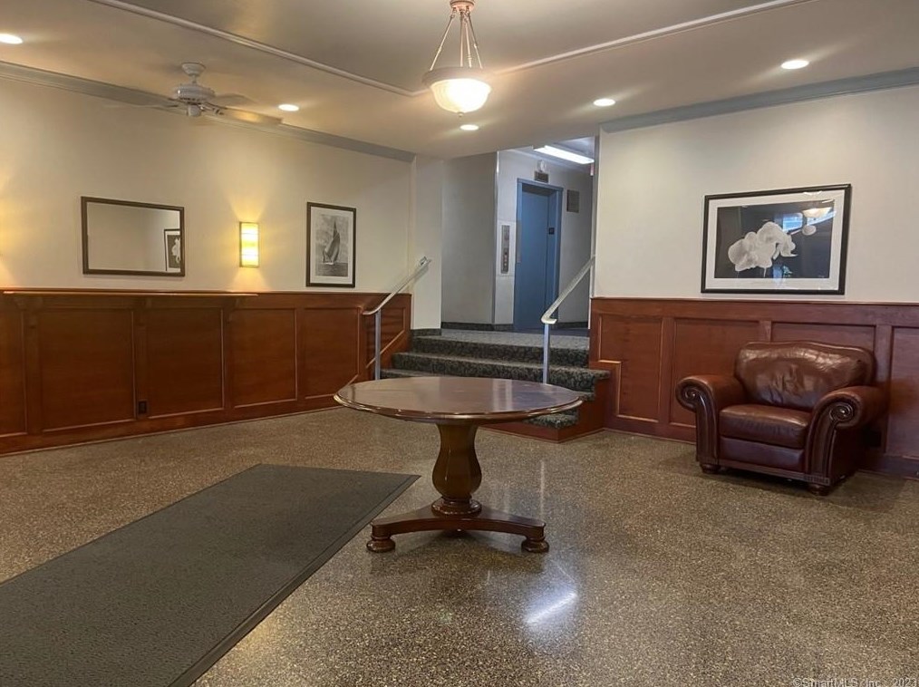 39 Glenbrook Rd #4f, Stamford, CT 06902