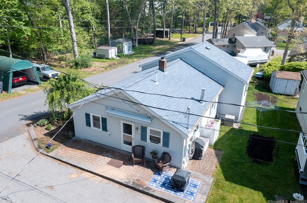 205 Oak Ridge Ln, Killingly, CT 06241