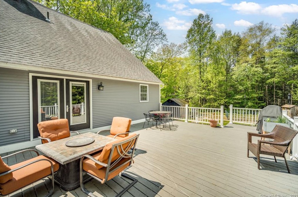 71 Florida Rd, Somers, CT 06071