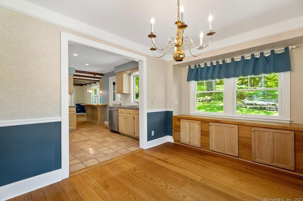 256 Redding Rd, Georgetown CT  06829-2819 exterior