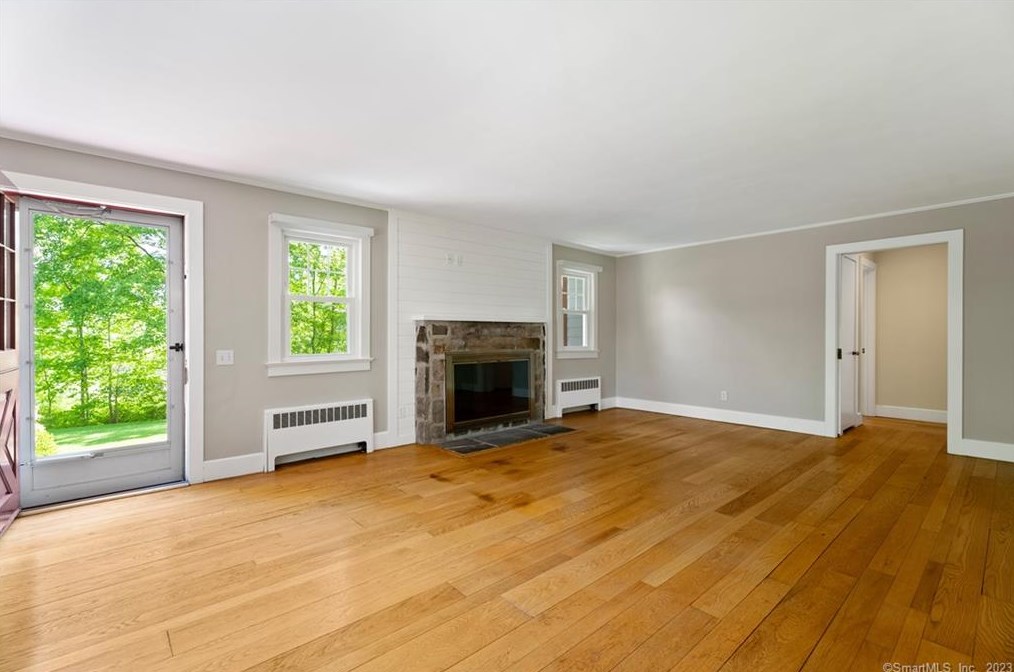 256 Redding Rd, Georgetown CT  06829-2819 exterior