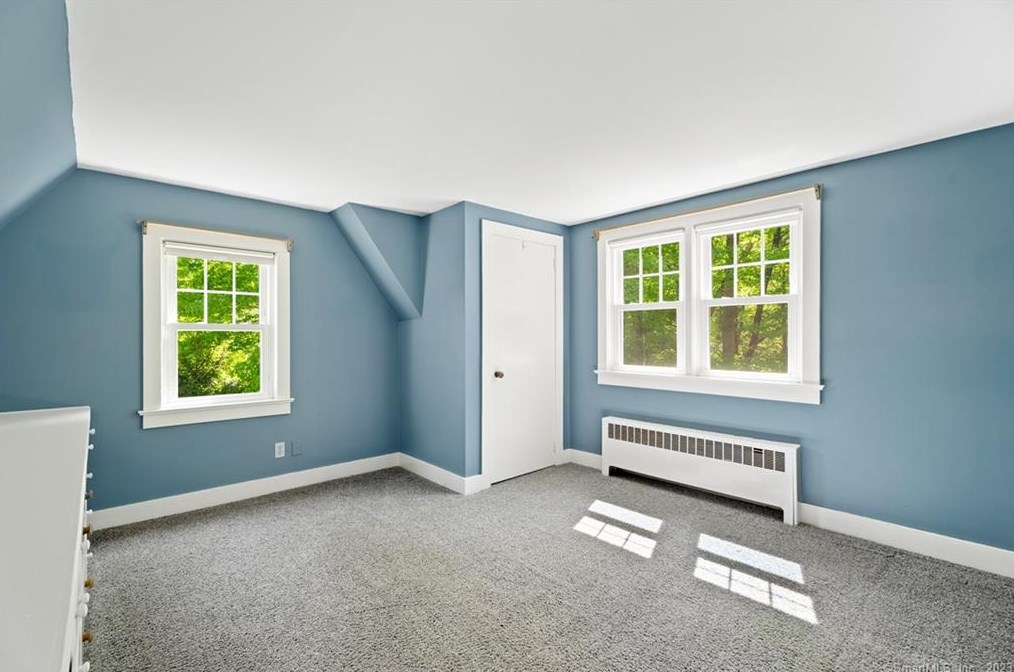 256 Redding Rd, Georgetown CT  06829-2819 exterior