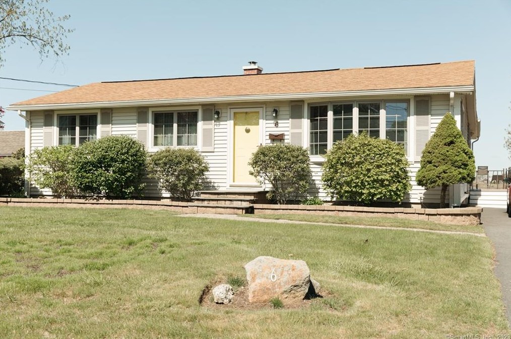 6 Salt Meadow Ln, Fenwick, CT 06475