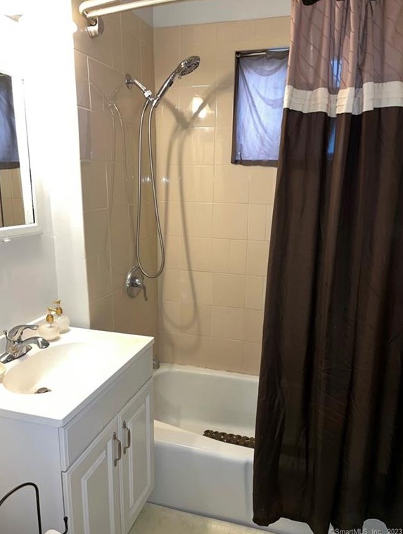 101 Harold St, Hartford CT  06112-1231 exterior