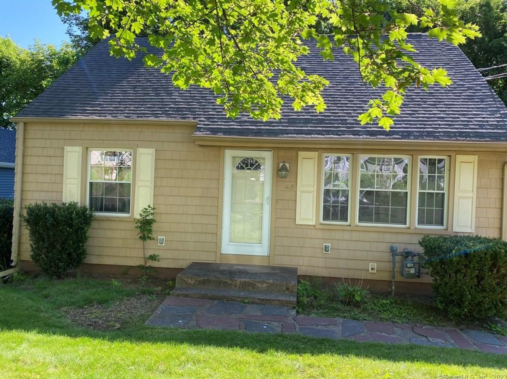 46 Parkview Rd, Wallingford, CT 06492