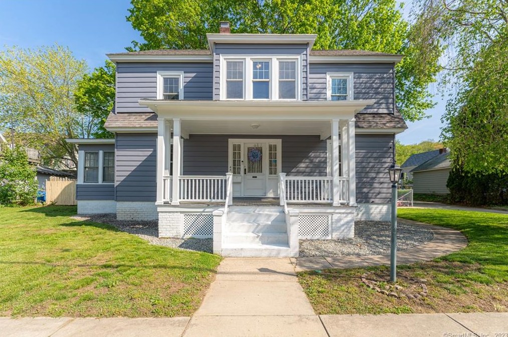 4 Julian St, Norwich, CT 06360