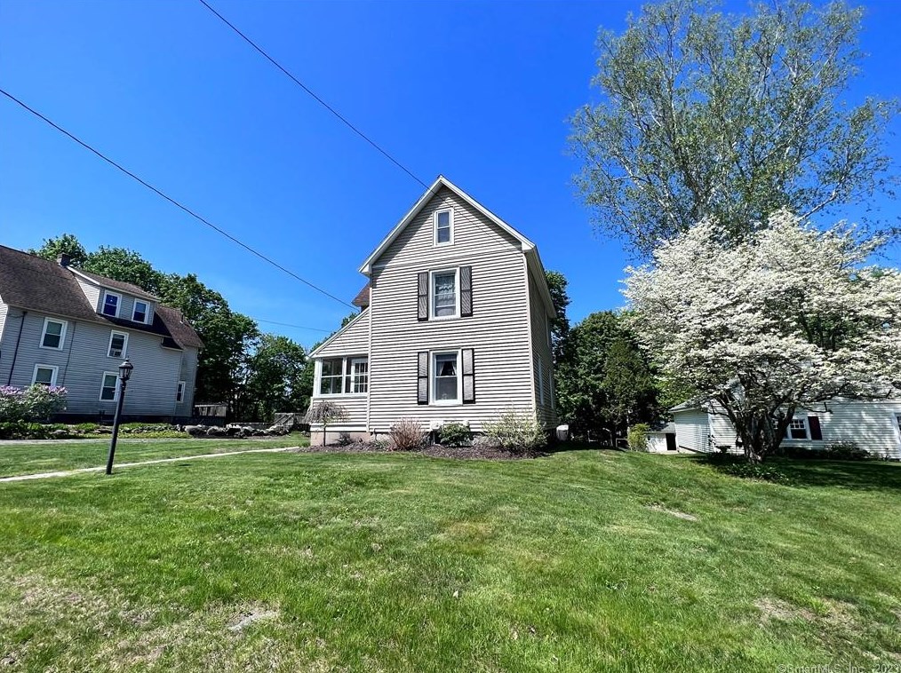 22 Stanton Ave, Winsted, CT 06098