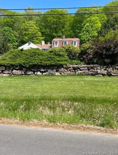 104 Ledge Rd, Plainville, CT 06062