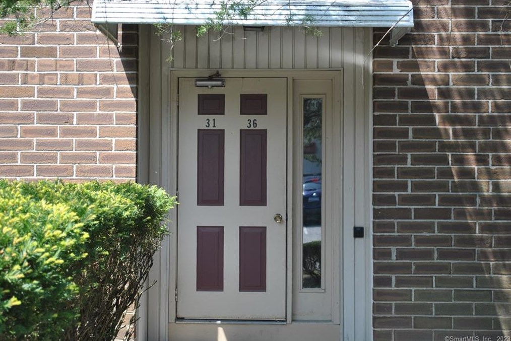 35 Belair Dr Unit 35, Northville, CT