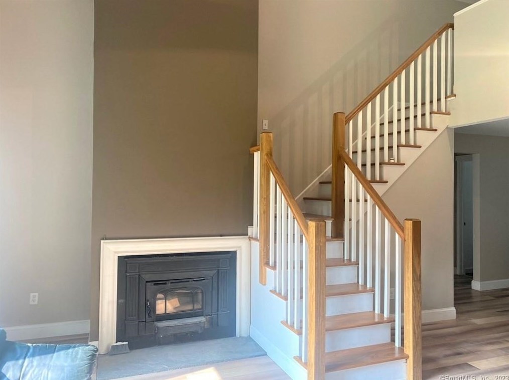 17 Hearthstone Dr Unit 17, Brookfield Center, CT