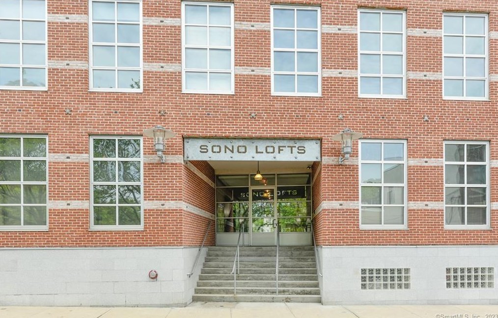 10 Ann St #207, Norwalk, CT 06854